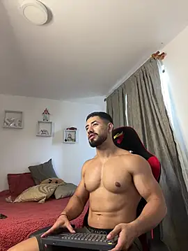 Ezzio_Scolaro live sex cam