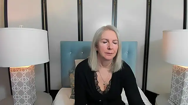 EricaTop's cam snapshot