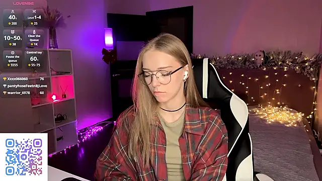 EvaPeace's cam snapshot