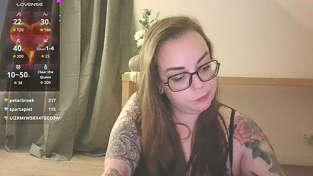 Miss_Lucifer6 live sex cam
