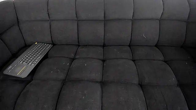 emilyhill_s's cam snapshot