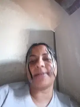 Giselabrunette25's cam snapshot