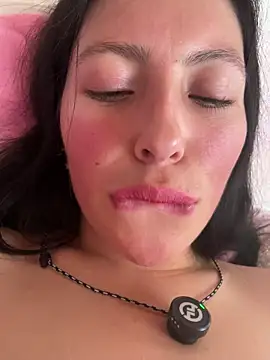 GiuliaBianchi live sex cam