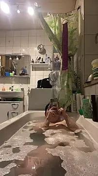 Kingpowerlittel's cam snapshot