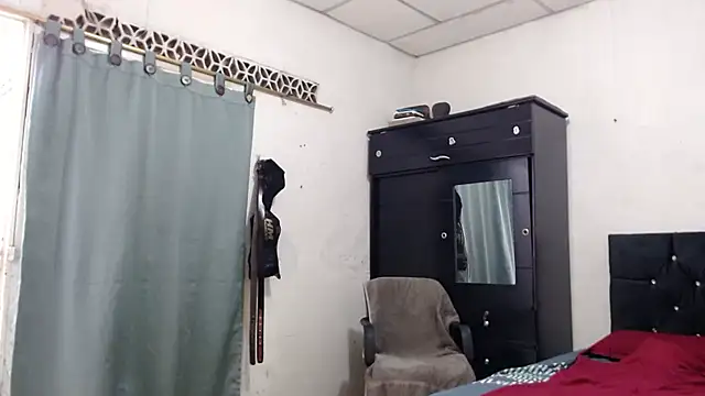 suckmydickbitch97's cam snapshot