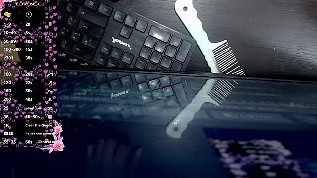 elly_willis's cam snapshot