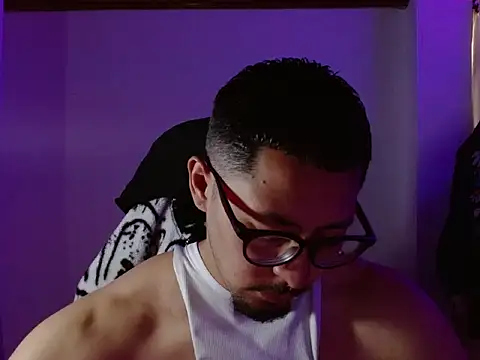 Spilios_low's cam snapshot