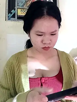 emlysss's cam snapshot