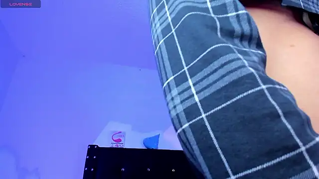 Cooperrosscute233's cam snapshot