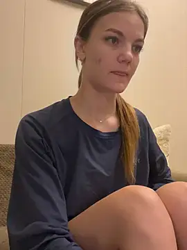 Mila_sweet_23 live sex cam