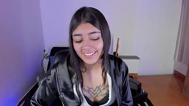 gabriella_live_'s cam snapshot