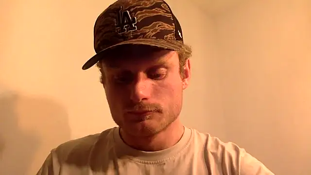 Fitlover1994 live sex cam