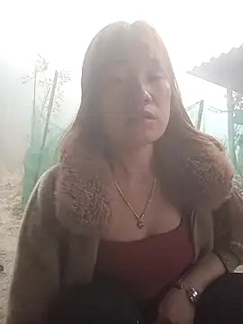 cutebobi's cam snapshot