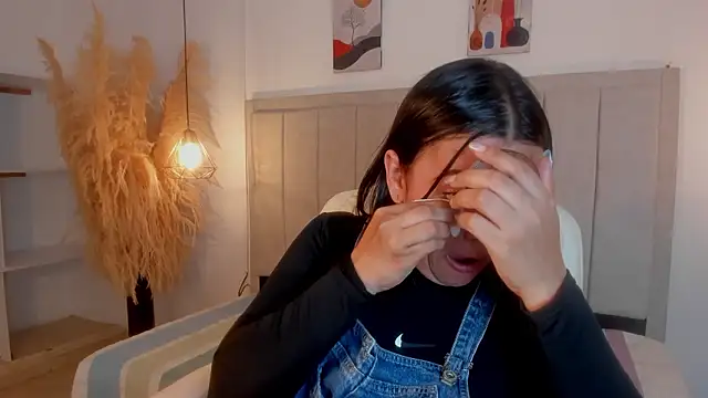 helen_jonesx's cam snapshot