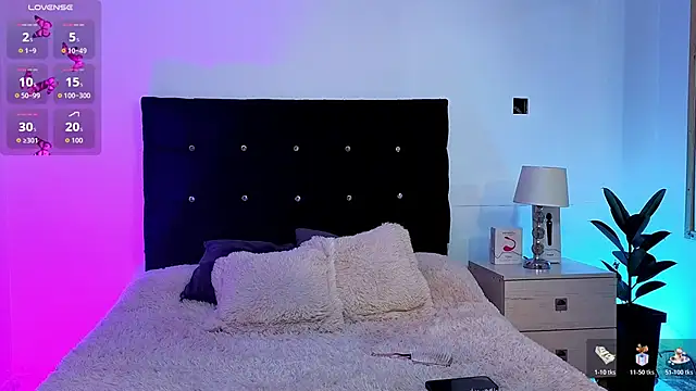 Megan_Do_Santos live sex cam