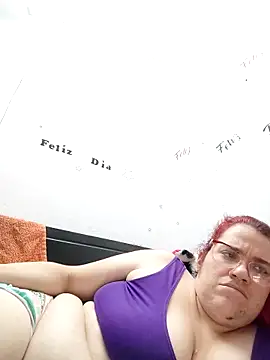 karlythoth@xh's cam snapshot