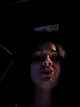 CataleyaRusso's cam snapshot