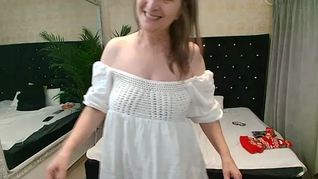 Lilly_hott's cam snapshot