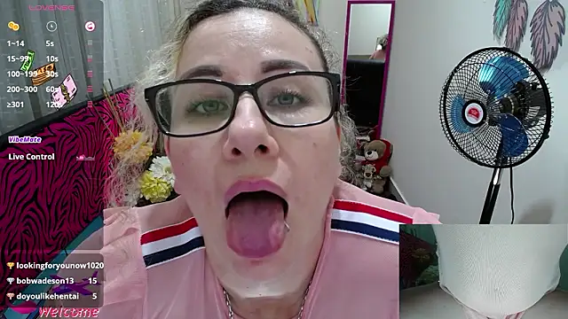 ViickySexy's cam snapshot