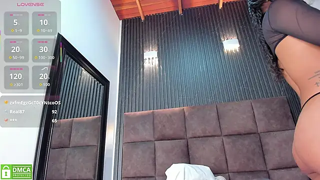 Gia_Scott's cam snapshot