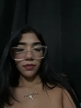 ElaRose_12's cam snapshot