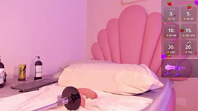 allyson_petite's cam snapshot