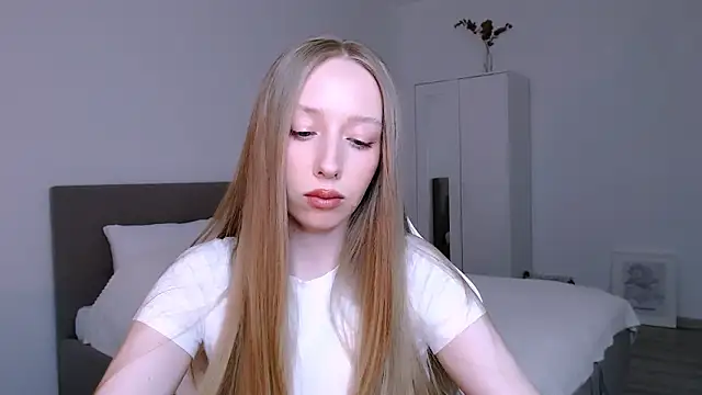 Luna_insniity's cam snapshot