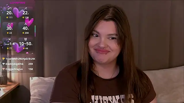 EmilyHyde's cam snapshot