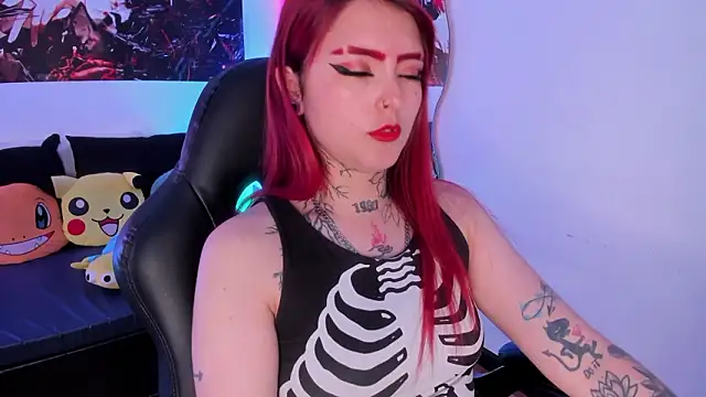 zara_rouxx's cam snapshot