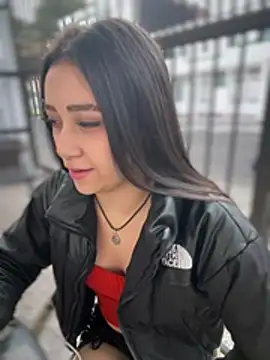 AshleyPinkk_'s cam snapshot