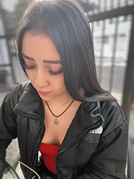 AshleyPinkk_'s cam snapshot