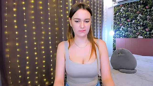 HeavenHere_'s cam snapshot