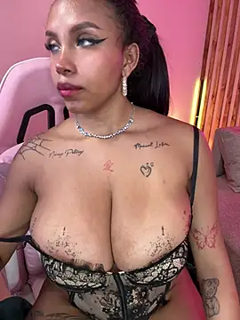 MadeleineSanez's cam snapshot