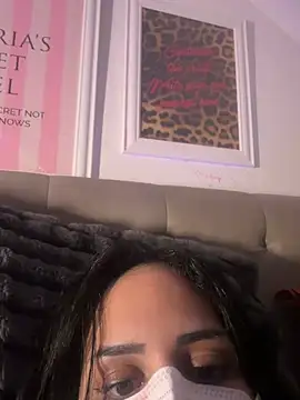 nouvhitta's cam snapshot