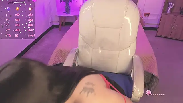 Abigaiil__ds's cam snapshot