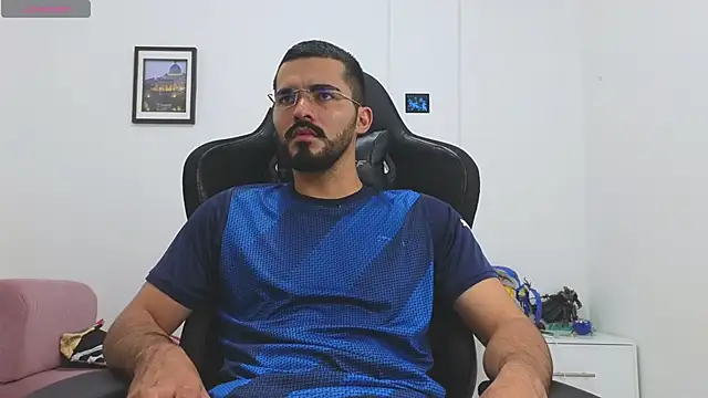 Massimoo_07 live sex cam