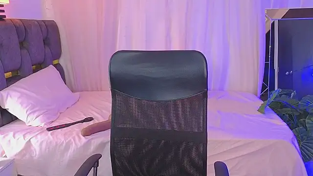 anitaglow's cam snapshot