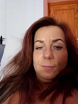 AngelaDesires live sex cam