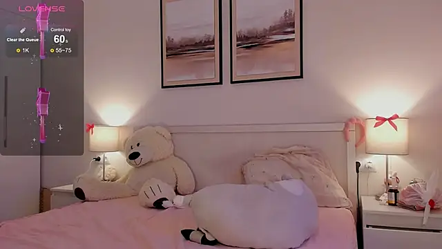 diana_nier's cam snapshot