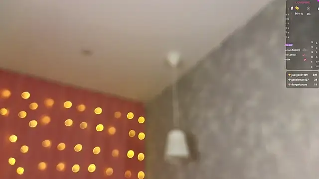 vivyboo111's cam snapshot