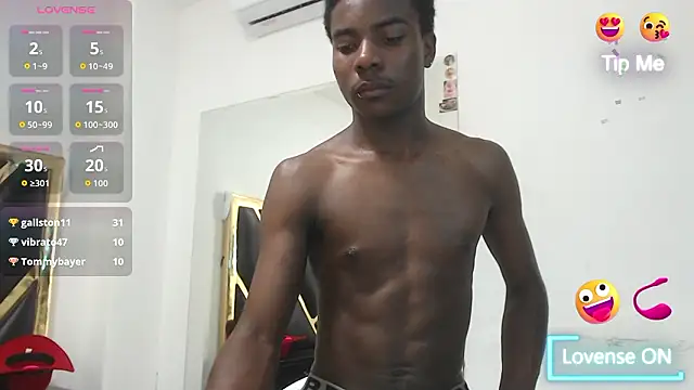 NoahJhonson69 live sex cam