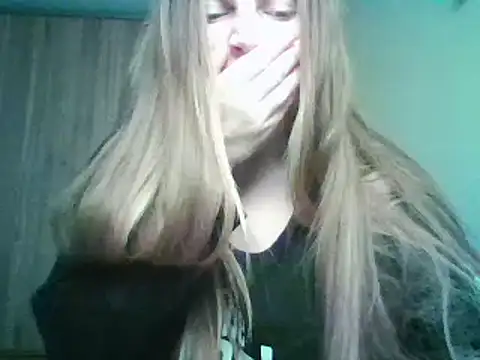 Evasapples's cam snapshot