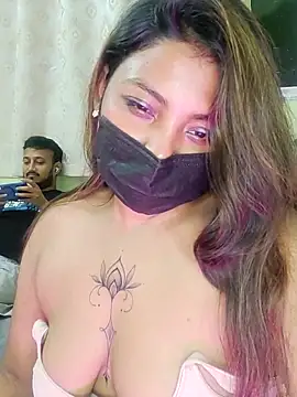 Trending_Couple's cam snapshot