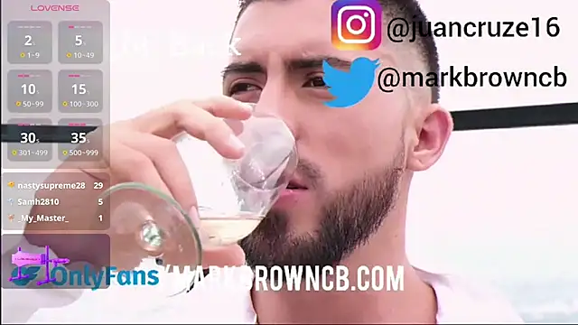 Markbrown live sex cam