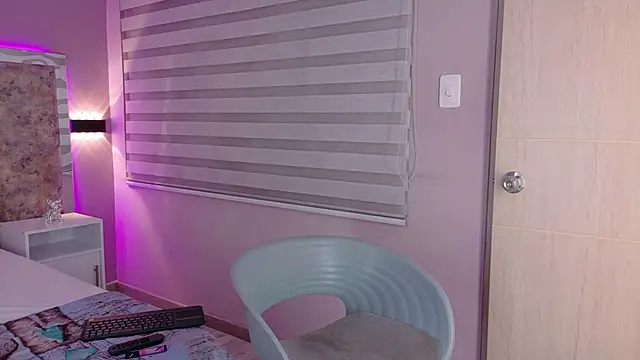 LolaGray__'s cam snapshot