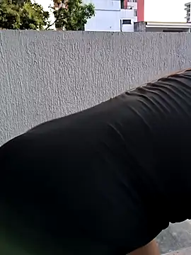 Overtime__'s cam snapshot