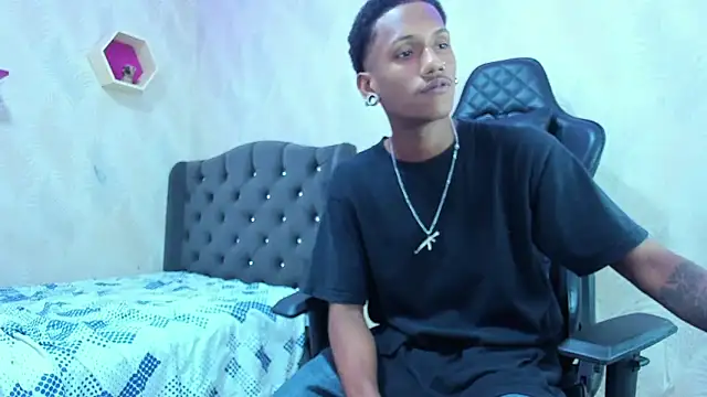 ManSant's cam snapshot