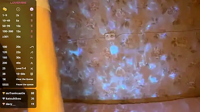 FoxLina's cam snapshot