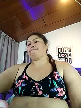 Keyla01_'s cam snapshot