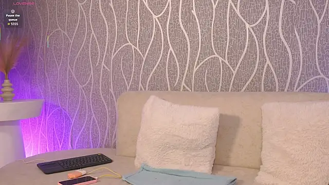 AlessiaCorleone_'s cam snapshot